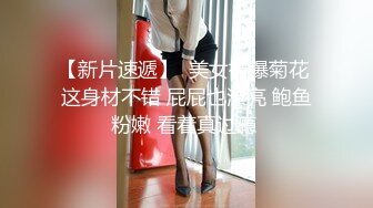 趁堵车玩个车震再说