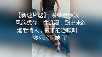 颜值不错的御姐小少妇露脸跟两个蒙面大哥激情3P啪啪，从沙发玩到床上吃奶玩逼各种抽插，后入爆草嘴里吃鸡巴