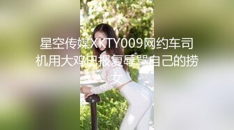 月音瞳 美麗動人的藍色長裙 將她女性的形體美體現的淋漓盡致