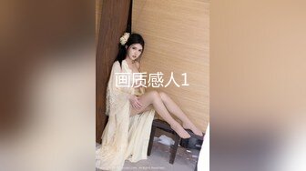 露脸调教新女友，看着还不错