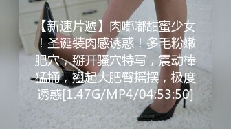 《母子乱伦》小伙趁妈妈喝醉强操风韵犹存的黑丝妈妈直接把她操哭了