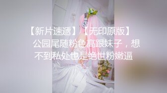 小宝寻花约了个牛仔短裤白衣少妇，沙发调情口交舔奶侧入猛操上位骑乘，呻吟娇喘非常诱人