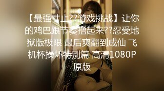 夜店女厕偷拍长靴美女 丰腴的大肥B 人挺漂亮的