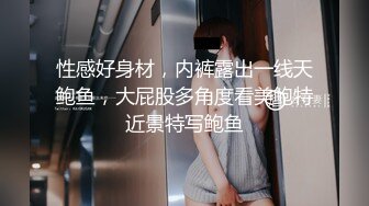 @140竖屏-同事小红镜子前